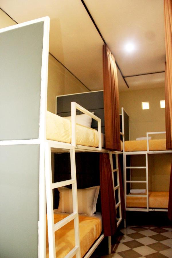 Ala Hostel Семиньяк Экстерьер фото
