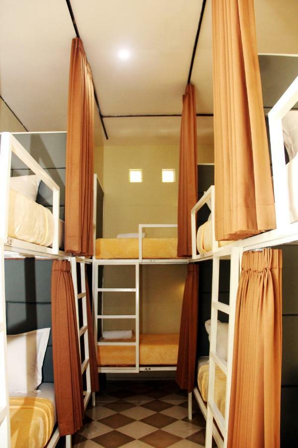 Ala Hostel Семиньяк Экстерьер фото