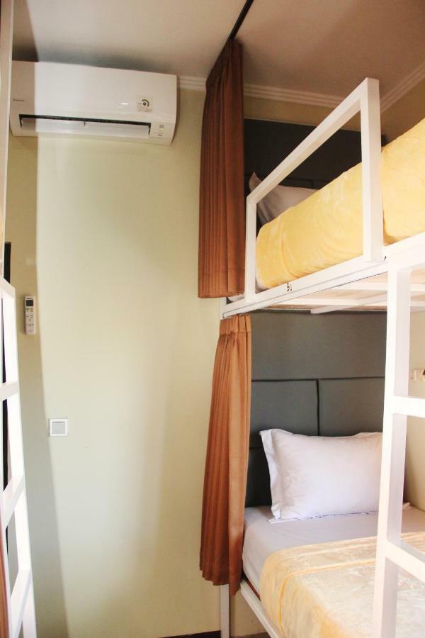 Ala Hostel Семиньяк Экстерьер фото